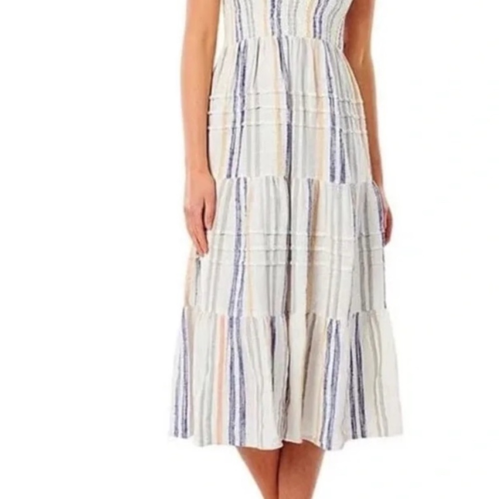 Rip Curl Women’s Midi Dress Medium White Blue Stripe Sleeveless Tiered Smocked